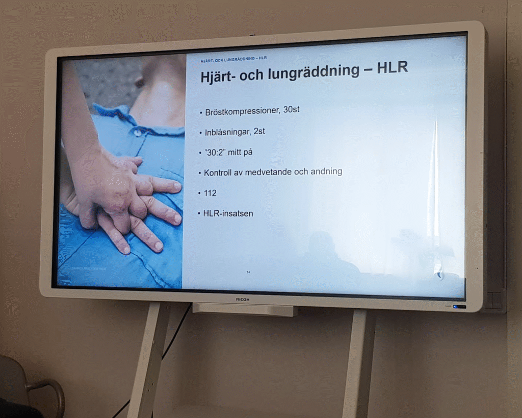 HLR-utbildning av personal nya tag