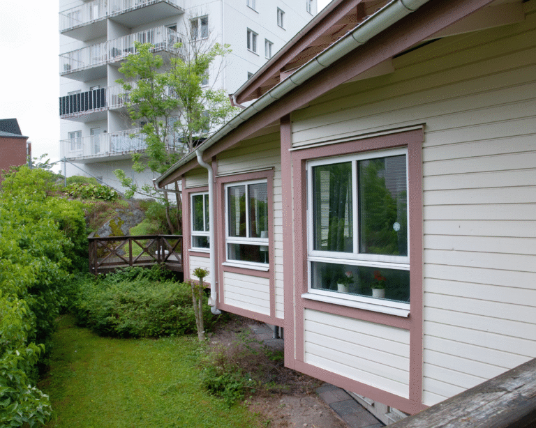 Utsidan av enheten Nya Tag HVB Steg 2 i Surte