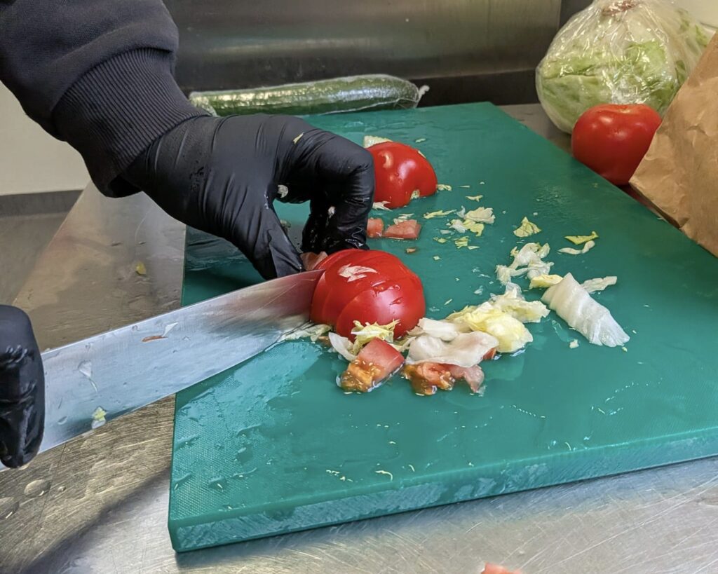 veckosammanfattning skära grönsaker